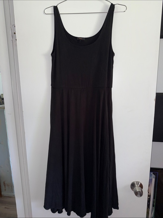 Quince Dresses & Skirts - Quince Black Sleeveless Maxi Dress